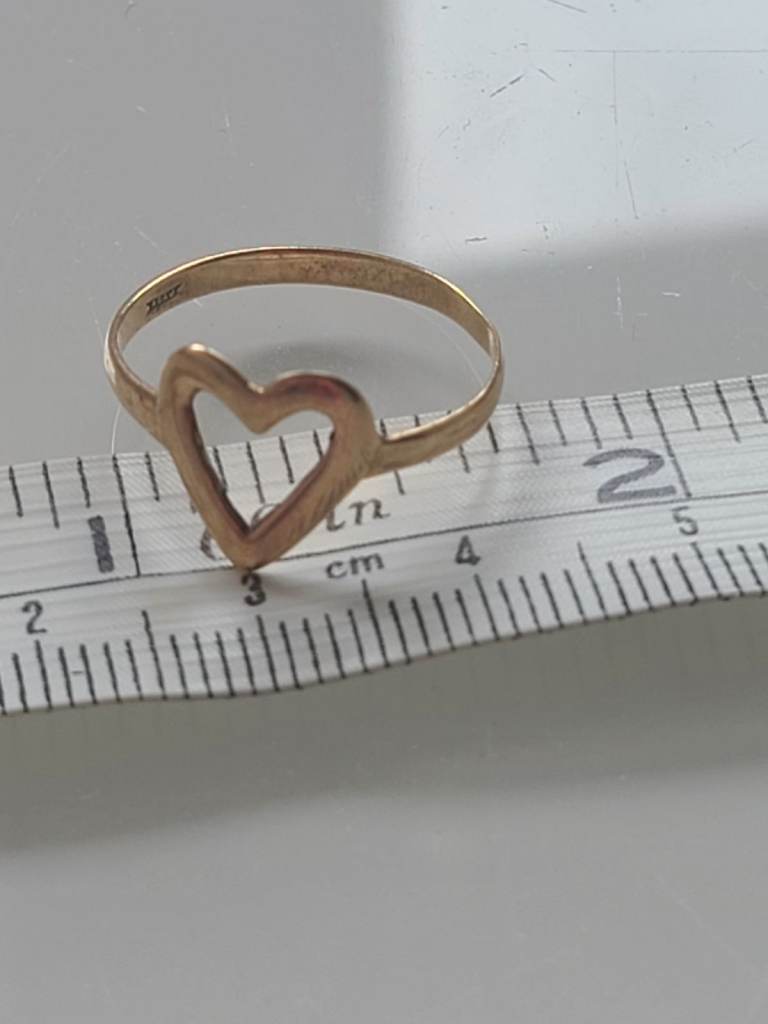 9ct gold rings