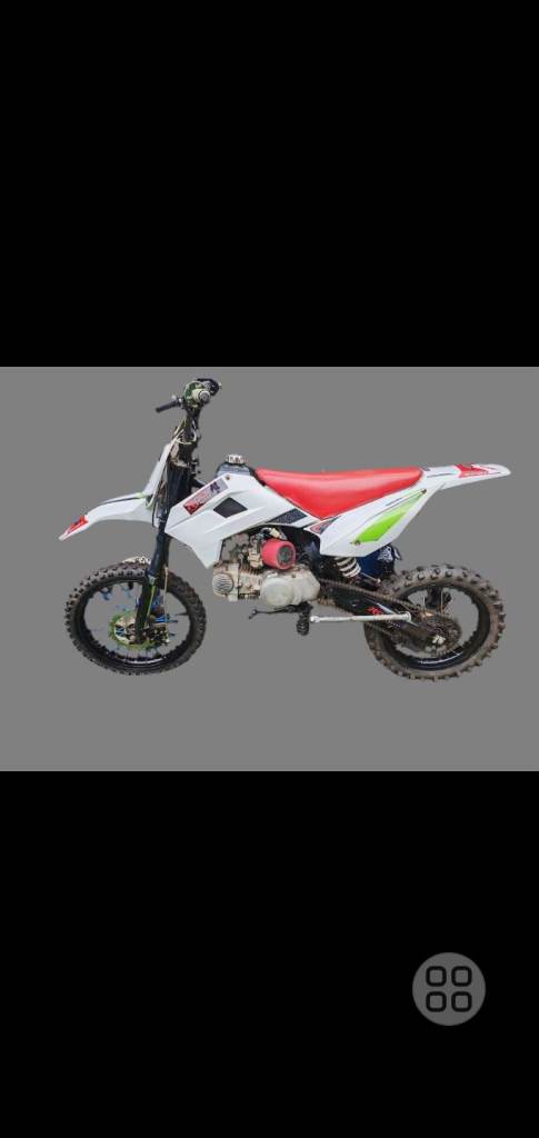 140cc Pit Bike – White and Red, Good Condition