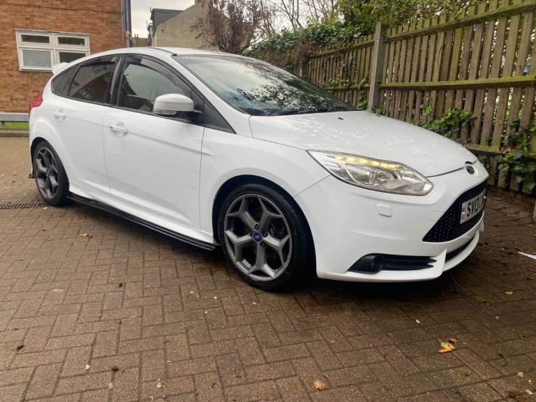 2013 13 Ford Focus ST-3 ST250 Fully Loaded stage 1 Low Miles 73k Miles st-2 rs