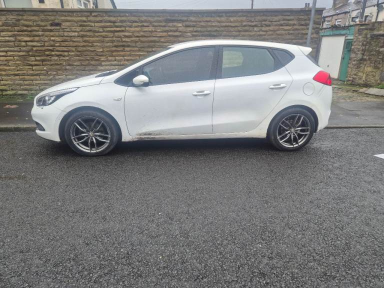 2015 Kia Ceed 1.6 crdi 5 door