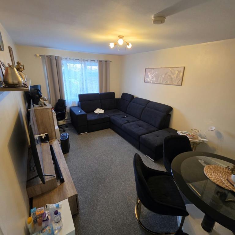 Two bedroom flat to rent