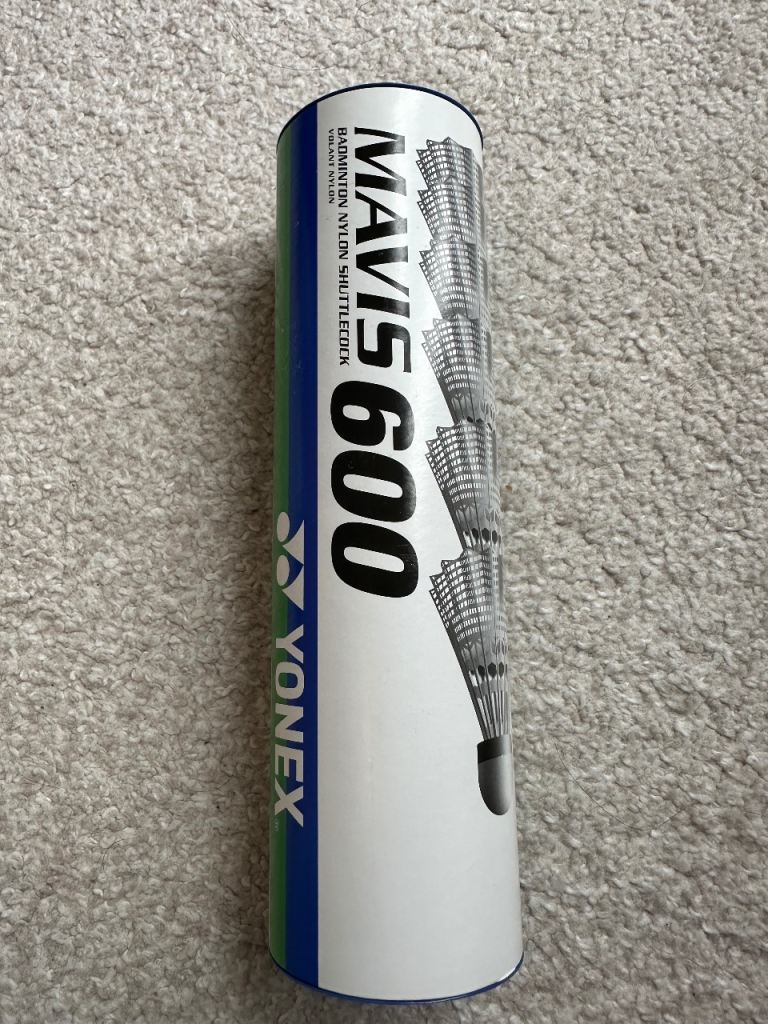 Badminton shuttlecock YONEX Mavis 600