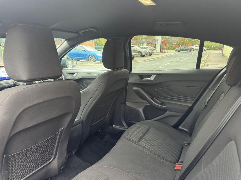 2022 Ford Focus Focus ST-Line Style 5 door 1.0L EcoBoost 125PS FWD 6 Speed Manual HATCHBACK Petro...