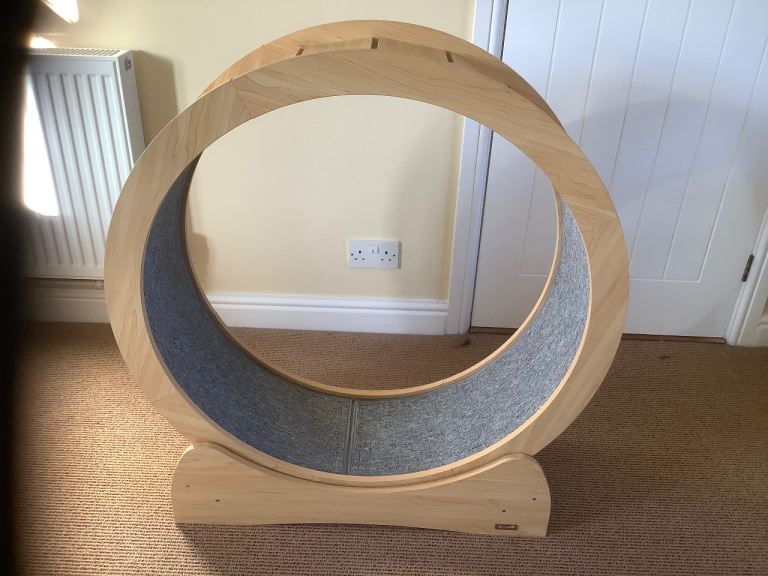 Large wooden cat treadmill by PawHut