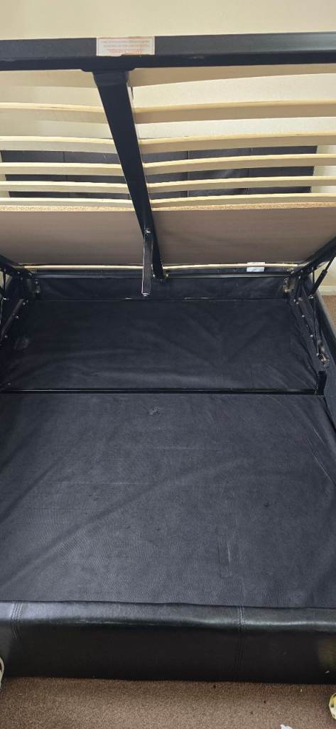 King size ottoman bed