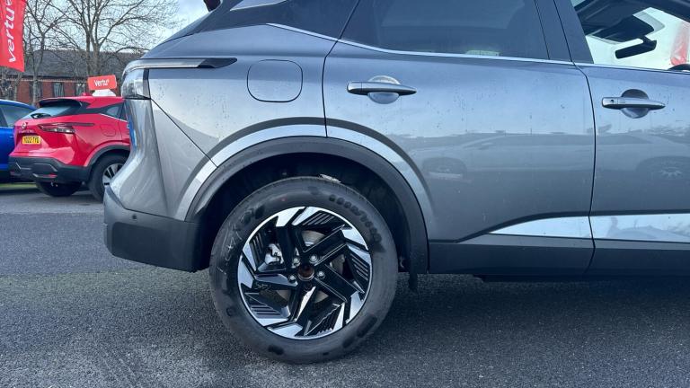 2025 Nissan Qashqai 1.5 E-Power N-Connecta [Glass Roof] 5dr Auto Hybrid Hatchback Hatchback Hybri...