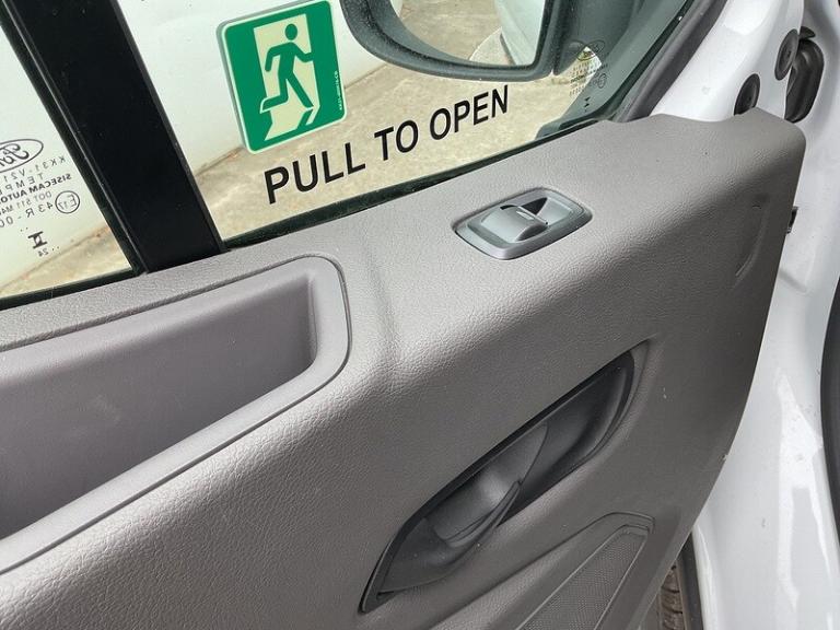 2024 Ford Transit 460 EcoBlue Trend 17 Seat Minibus 165ps Minibus Diesel Manual