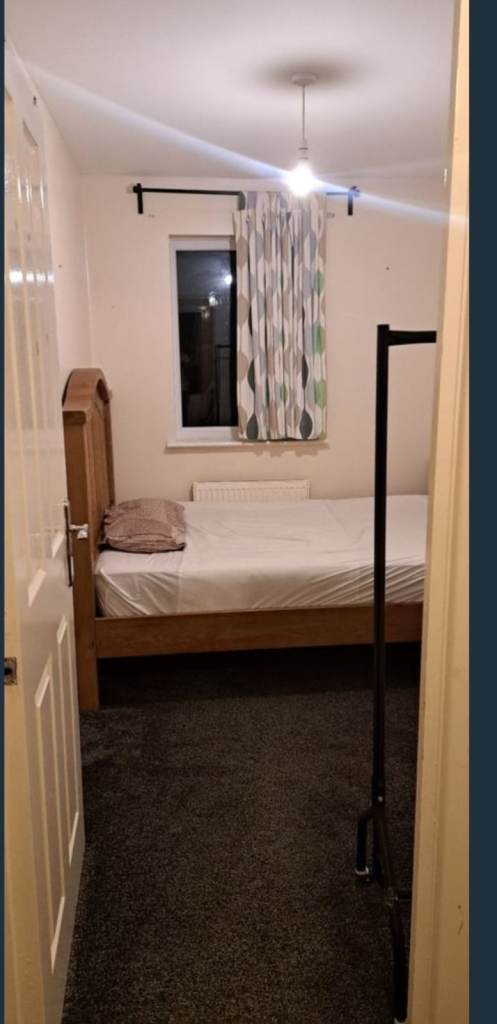 DOUBLE ROOM BILLS INCLUSIVE 4 RENT AT MK8