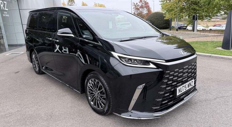  Lexus LM 2.5 350h MPV 5dr Petrol Hybrid E-CVT AWD Euro 6 (s/s) (250 ps) Petrol/Electric Hybrid A...