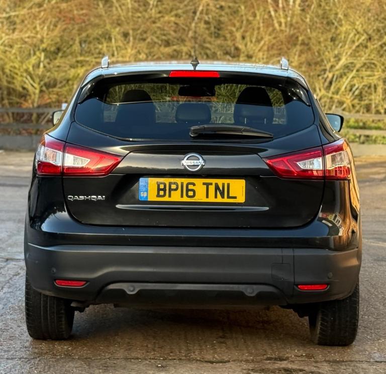 2016 Nissan Qashqai 1.6 dCi Tekna XTRON 2WD Euro 6 (s/s) 5dr Diesel