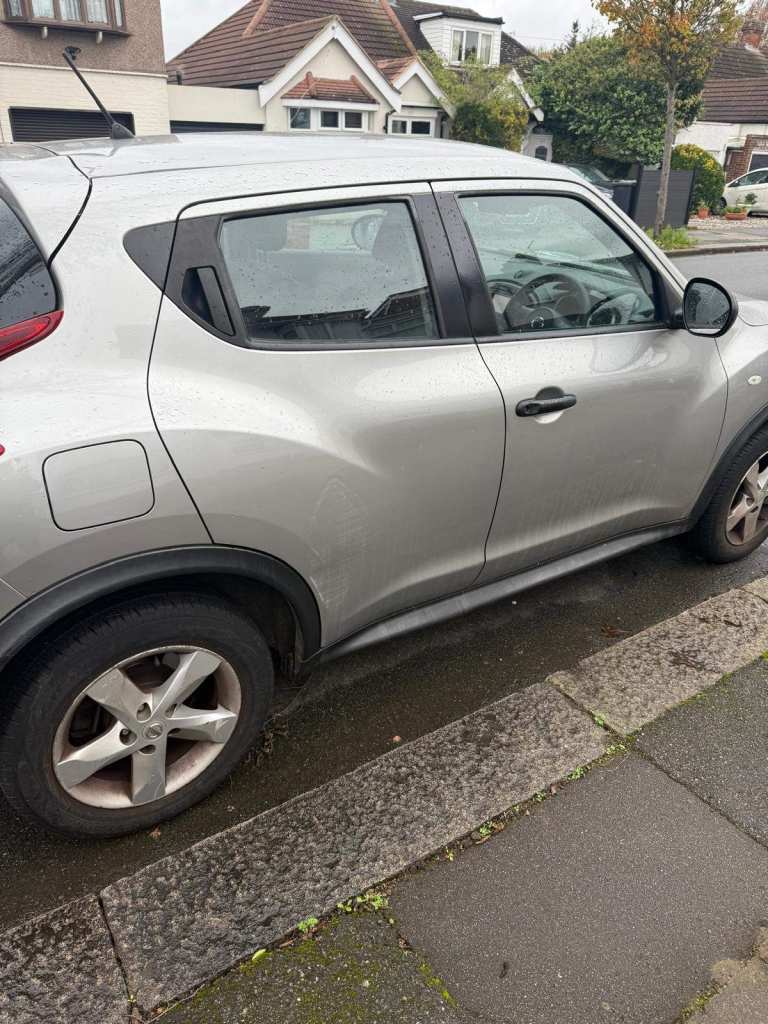 Nissan, JUKE, Hatchback, 2012, Manual, 1598 (cc), 5 doors