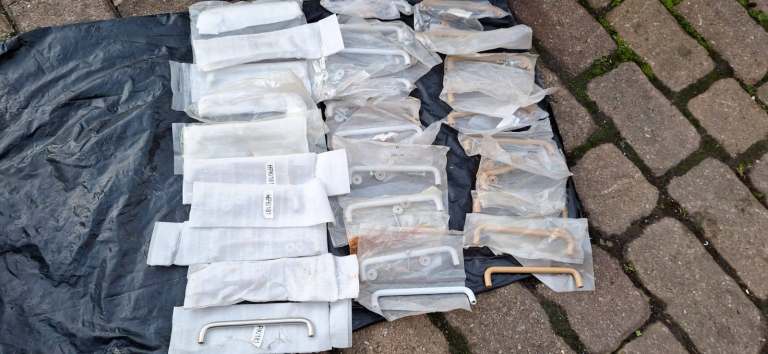 Metal Handles 3 Types 30 Total