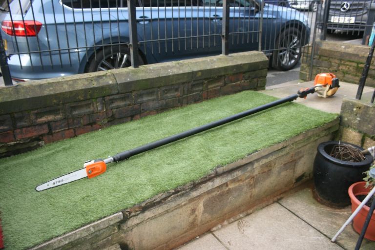 Stihl HT75 long-reach pole pruner excellent condition just serviced