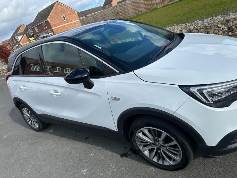 Vauxhall crossland x sport turbo 