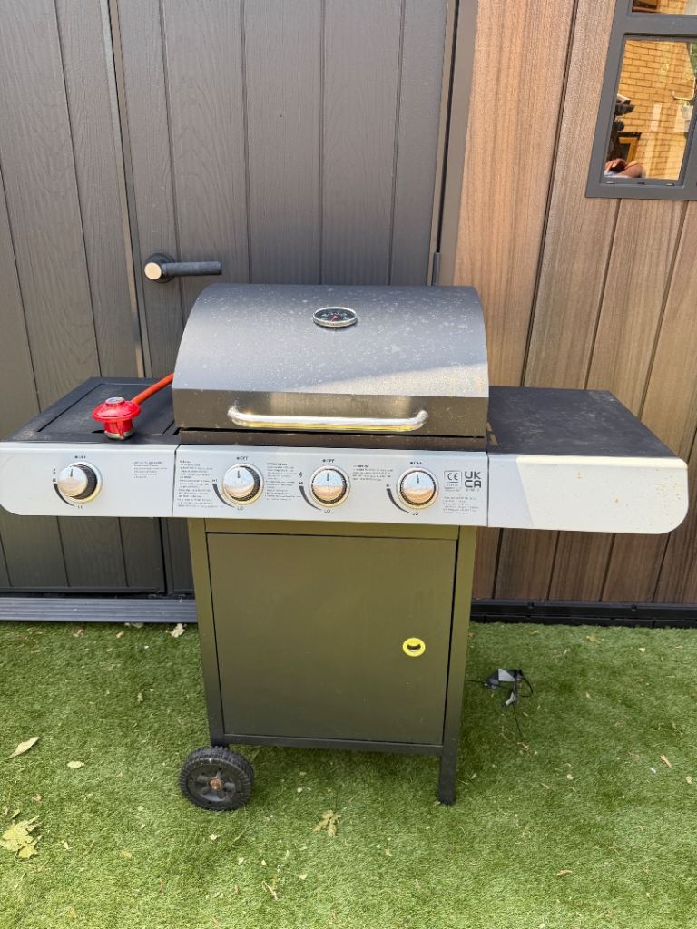 Gas BBQ Grill 3 Burner GardenLine 