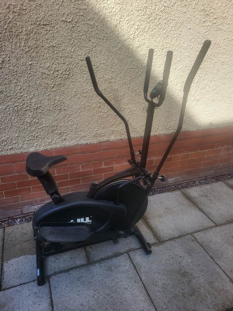 Cross trainer/ excercise bike combo