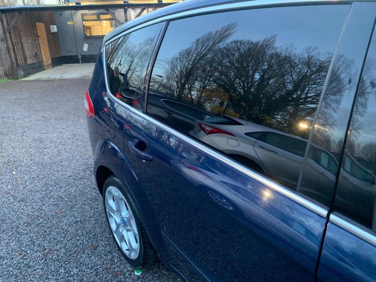 2011 Ford S-Max 2.0 TDCi Titanium Powershift Euro 5 5dr MPV Diesel Automatic