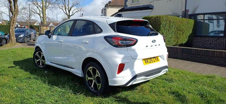 FORD PUMA ST LINE TURBO AUTO HYBRID ELECT 4k MILES LIKE NEW NAV REV CAM CRUISE LANE&COLLISION ASSIST