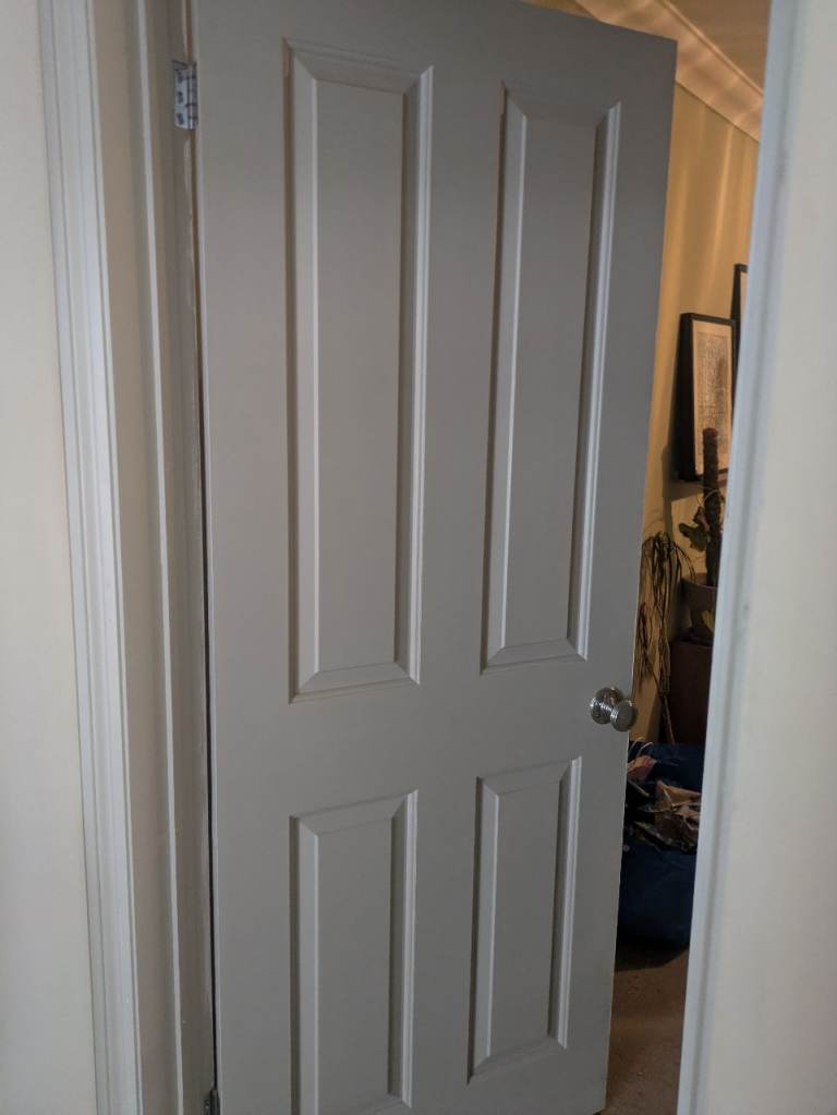 Internal Wooden Door – Light Grey, solid wood Good Condition