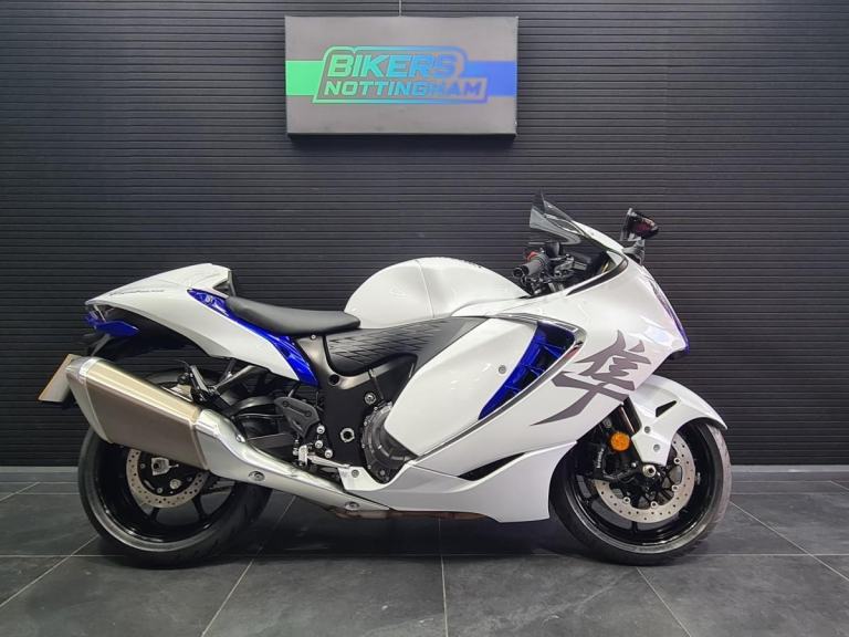 SUZUKI GSX1300 R Hayabusa 2024 '74 plate **89 miles only  now reduced**