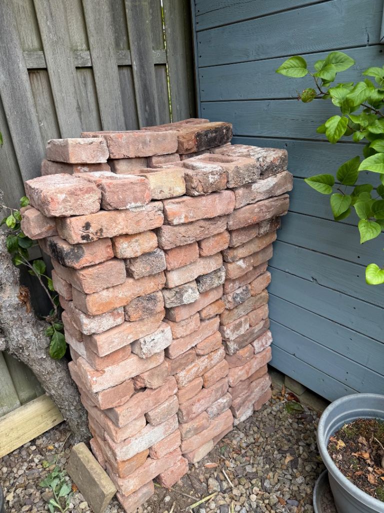 Reclaimed Red Bricks for Garden or Building Project