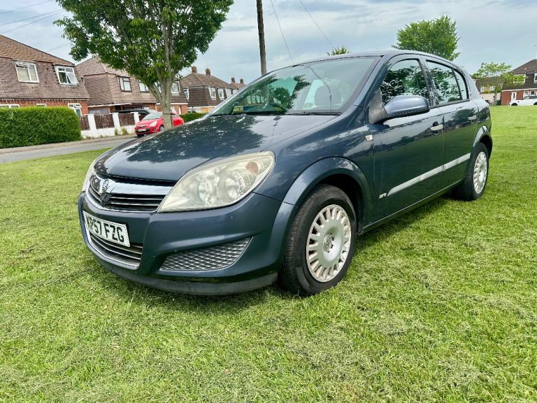 Vauxhall Astra 1.6 Petrol Mot December 