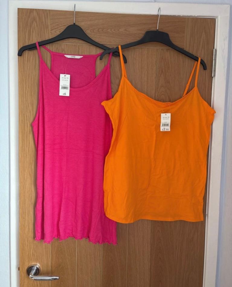 Women’s Vest Tops Size 18