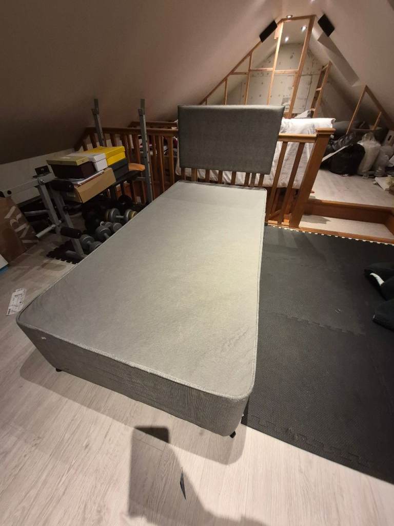 Single bed with headboard and mattress if wanted