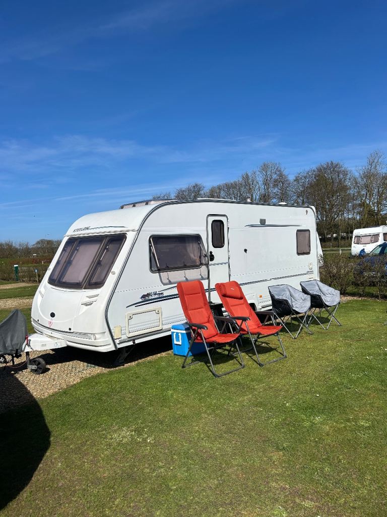 Sterling Eccles Onyx Caravan 2004