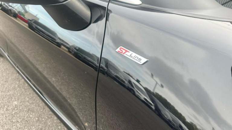 2022 Ford Puma 1.0T EcoBoost MHEV ST-Line Vignale DCT Euro 6 (s/s) 5dr Automatic SUV Hybrid Autom...