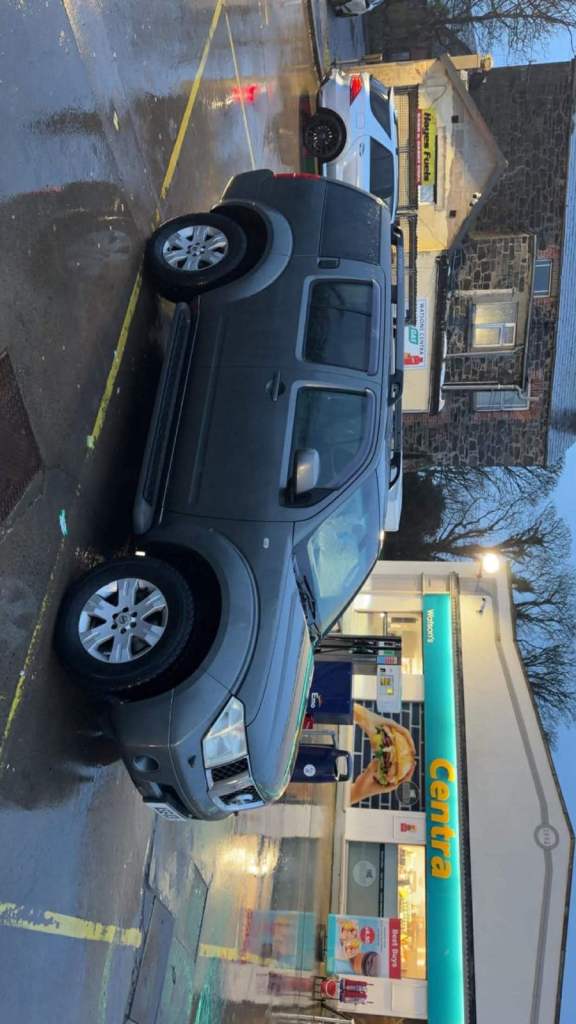 Nissan, PATHFINDER, Estate, 2005, Manual, 2488 (cc), 5 doors