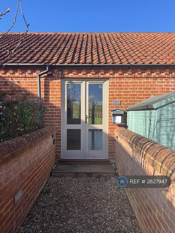 5 bedroom house in Rectory Road, Norwich, NR11 (5 bed) (#2827947)