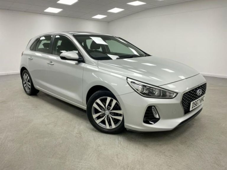 2017 Hyundai i30 1.4T GDI SE Nav 5dr HATCHBACK PETROL Manual