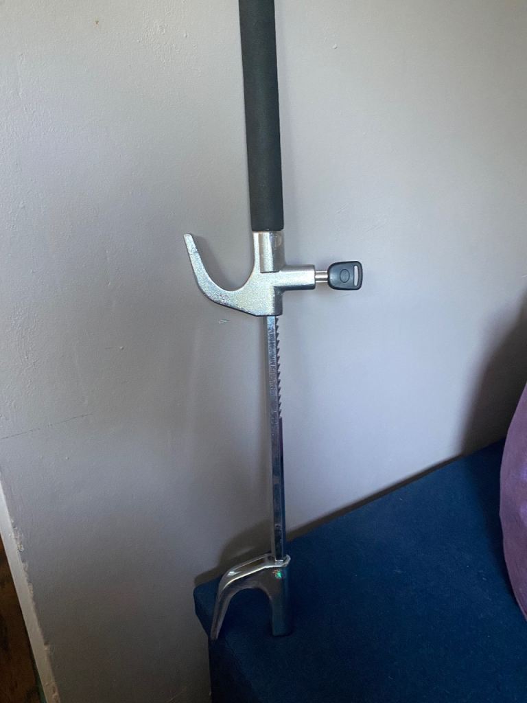  Car Steering wheel lock