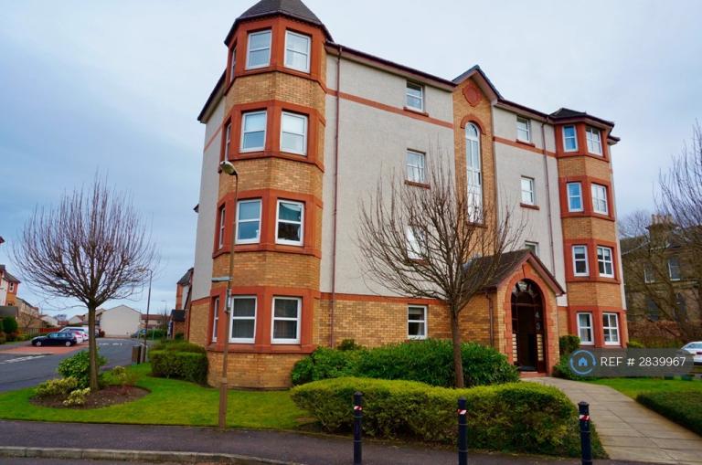 2 bedroom flat in West Ferryfield, Edinburgh, EH5 (2 bed) (#2839967)