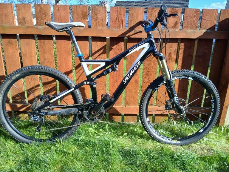 Specialized StumpJumper Mountain Bike