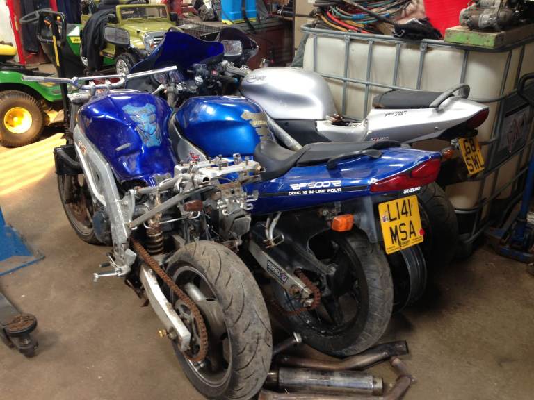  2 CLASSIC SUPER BIKES BARN FIND 695 for the 2 