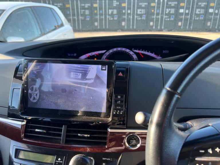 2024 Toyota Estima 2.4 Automatic 7 Seater. 83000 Miles. PETROL. Apple Car Play NAV. CAM. PX OK MP...