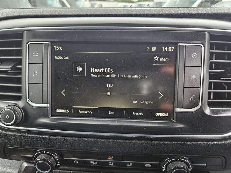 2020 Vauxhall Vivaro Turbo D 3100 Dynamic L2H1 Euro 6 120ps 2020 Panel Van Diesel Manual