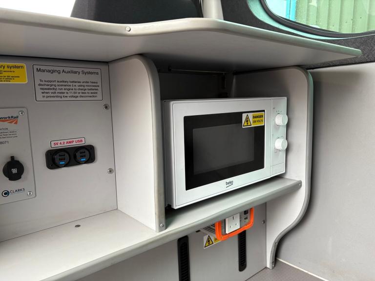 2019 Iveco Daily 3.0 HPI Welfare Van With TailLift NA Diesel Manual