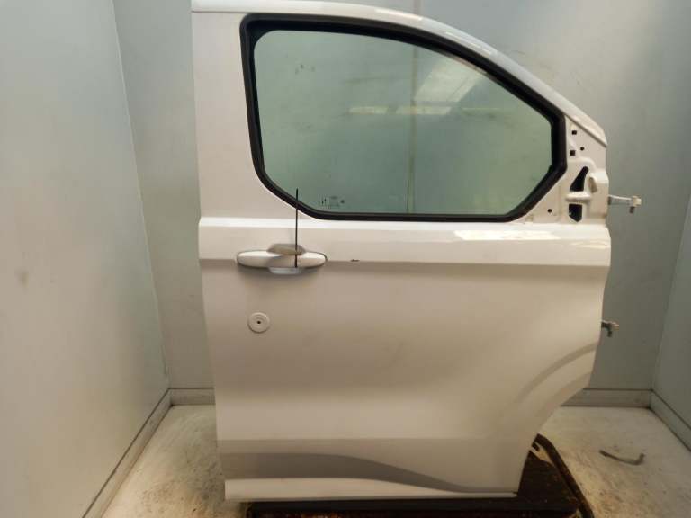 Ford Transit Custom Right Front Door O/S 2023-2026 Frozen White Unknown Van 2761