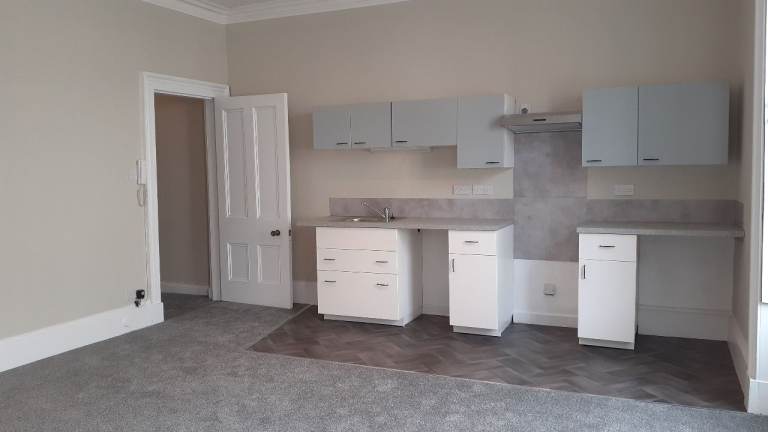 2 Bedroom Townhouse to let