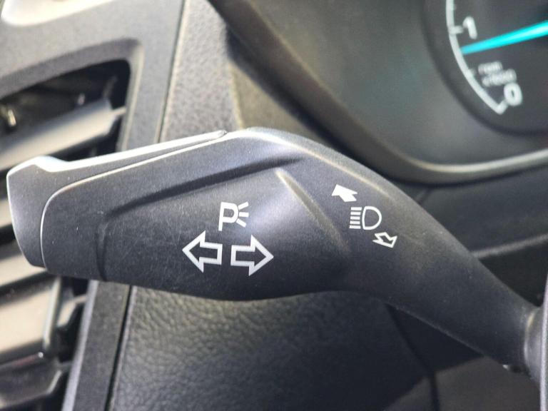 2018 Ford Transit Connect 1.5 220 EcoBlue Auto L1 Euro 6 (s/s) 5dr PANEL VAN Diesel Automatic