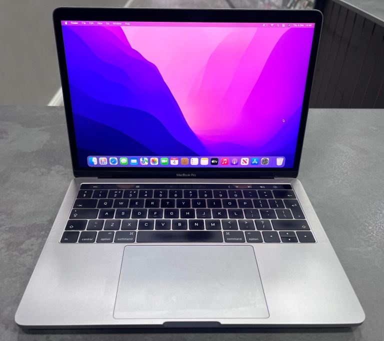 MacBook Pro Retina 13-inch (2016) A1706 - Core i5- 6267U CPU 2.90GHz - 8GB RAM 256GB SSD