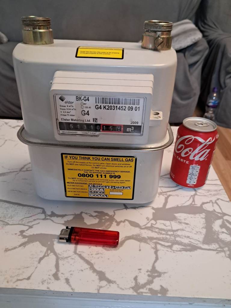 CAMPER WATER TANK OR WASTE TANK NEW 50L WITH WHEELS. MUCH MORE ALSO