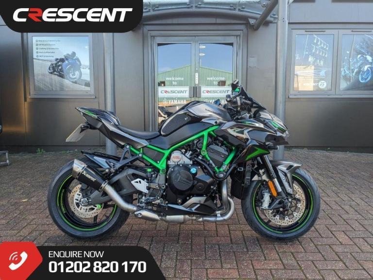 KAWASAKI Z H2 2023 - AKRAPOVIC SILENCER - FRESHLY SERVICED - GREAT EXTRAS FITTED