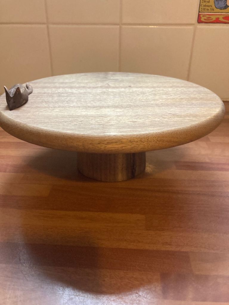 Wooden Cake Stand Cheese Platter With Mouse Detail