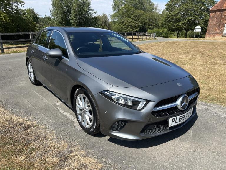 MERCEDES-BENZ A CLASS 1.3 A180 Sport Executive 2019
