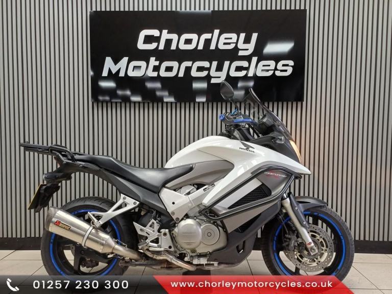 HONDA VFR800 X CROSSRUNNER