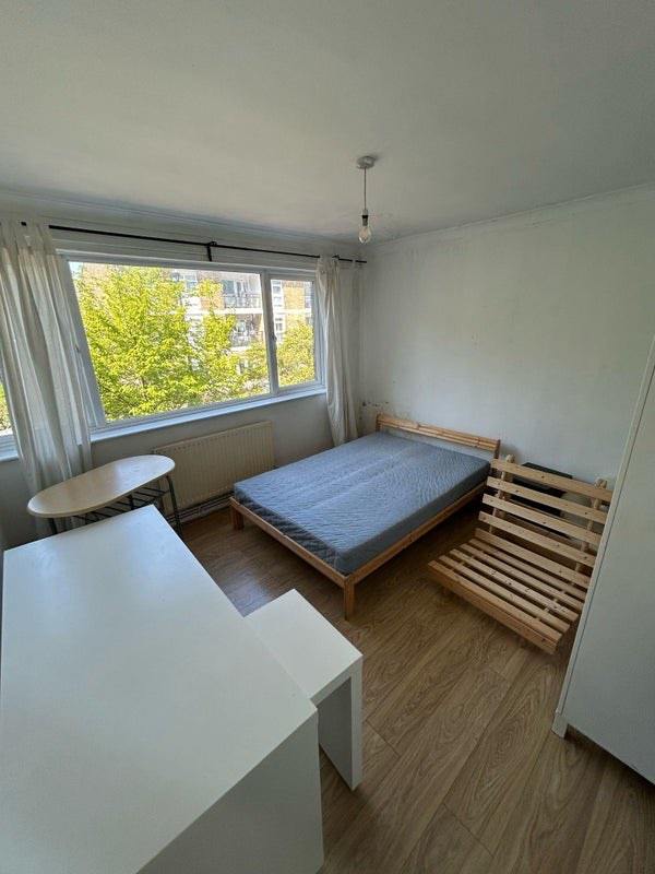 🍁Amazing Double Room on Salmon lane/ Limehouse✨